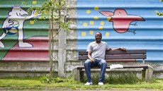Jedenačtyřicetiletý Bekalu Tesfaye pochází z Etiopie. V Česku čeká na azyl asi... Jedenačtyřicetiletý Bekalu Tesfaye pochází z Etiopie. V Česku čeká na azyl asi...
