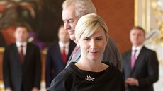 Prezident Miloš Zeman jmenoval do funkce ministryně školství Kateřinu... Prezident Miloš Zeman jmenoval do funkce ministryně školství Kateřinu...