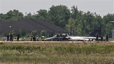 Nouzové přistání maďarského gripenu (10. června 2015) Nouzové přistání maďarského gripenu (10. června 2015)