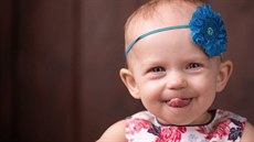 Usměvavá Markétka rozdává dobrou náladu všem kolem sebe. Usměvavá Markétka rozdává dobrou náladu všem kolem sebe.