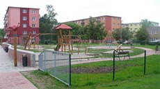 Dětské hřiště v přerovské Jasínkově ulici (snímek pořízený po dokončení... Dětské hřiště v přerovské Jasínkově ulici (snímek pořízený po dokončení...
