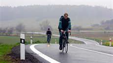 Mezi Solnicí a závodem koda Auto v Kvasinách vznikla píjezdová silnice pro...