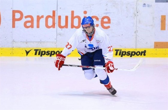 Pardubický hokejista Vojtch Budík je lenem reprezentaní osmnáctky.