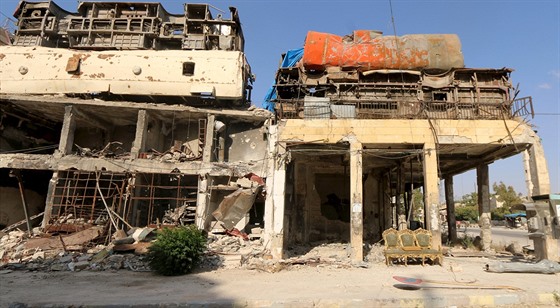 Poniené Aleppo (27. ervna 2015).