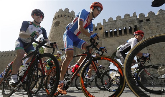 eský cyklista Josef erný bhem silniního závodu na Evropských hrách v Baku.
