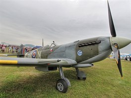 Asi neslavnjí stíhakou II. svtové války byl Supermarine Spitfire. Vyrábl...