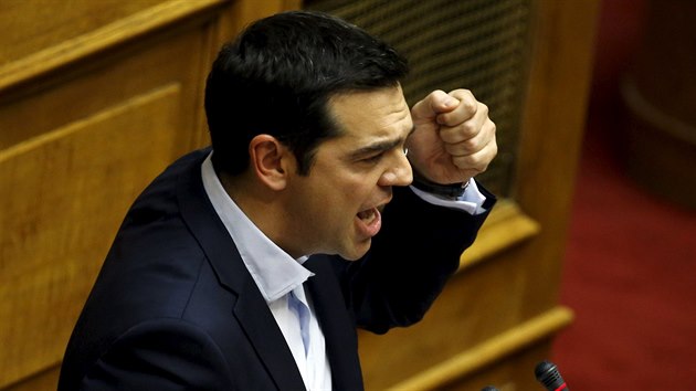 eck premir Alexis Tsipras en na zasedn parlamentu (28. ervna 2015)