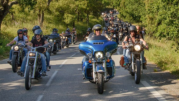 Jeep & Harley Days se letos uskutenily v St.Tropez.