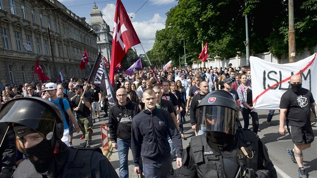 Bratislavsk demonstrace proti imigrantm (20. ervna 2015)