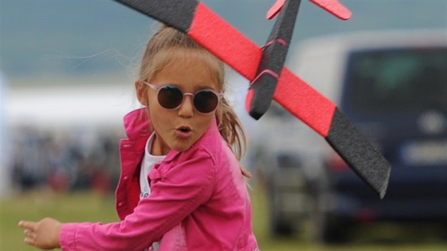 Memorial Air Show v Roudnici nad Labem (28. ervna 2015).