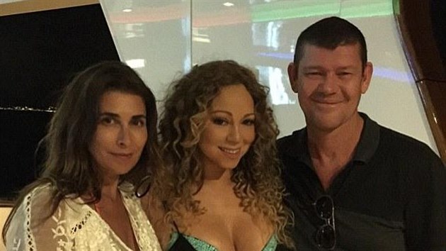 Mariah Carey se snoubencem Jamesem Packerem a jeho bvalou manelkou Jodhi Mearesovou.