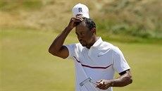 Tiger Woods při trápení na US Open. Tiger Woods při trápení na US Open.
