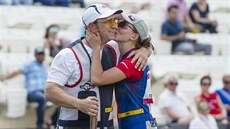 Čeští střelci Jan Sychra a Libuše Jahodová obsadili ve smíšeném závodě šesté... Čeští střelci Jan Sychra a Libuše Jahodová obsadili ve smíšeném závodě šesté...