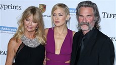 Goldie Hawnová její dcera Kate Hudsonová a Kurt Russell (2014)