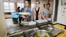 Do projektu Skutečně zdravá škola se jako první v kraji účastní Akademie... Do projektu Skutečně zdravá škola se jako první v kraji účastní Akademie...