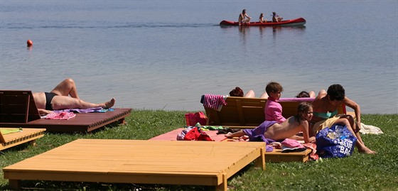 Mstské koupalit Denice leí na Jesenické pehrad nedaleko Chebu.