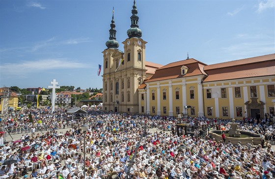 Dny lidí dobré vle a oslavy výroí píchodu vrozvst Cyrila a Metodje na Velehrad. (5. ervence 2015).