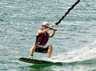 V Hradci Králov si lidé mohou vyzkouet wakeboarding. 6. 7. 2015 12:30
