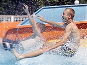 Z koupaliště Cihelna v Pardubicích. Z koupaliště Cihelna v Pardubicích.