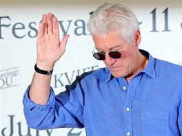 Richard Gere na tiskové konferenci bhem karlovarského festivalu (4. ervence...