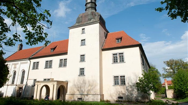 Zámek v Dolních Břežanech. Zámek v Dolních Břežanech.