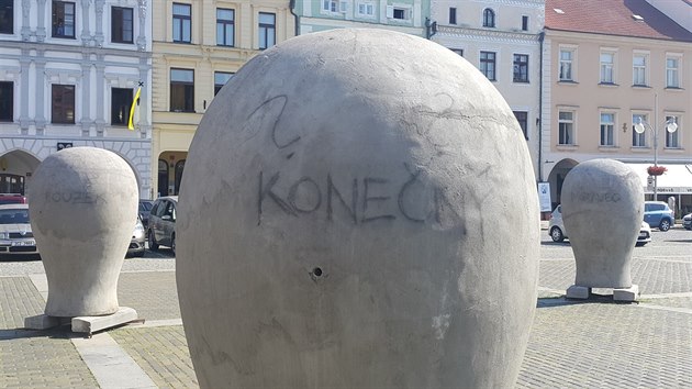 Vandal popsal souchy na nmst Pemysla Otakara II. jmny odvolanch politk.