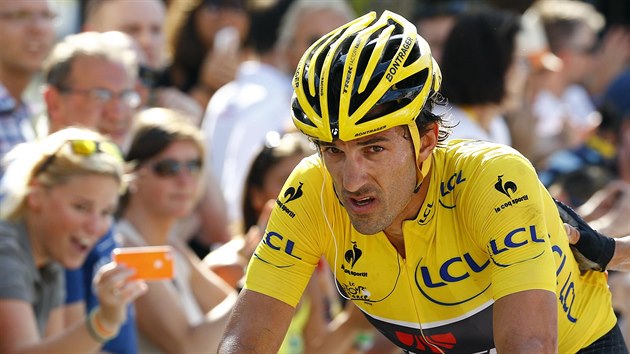 Fabian Cancellara dojd do cle tet etapy Tour de France.
