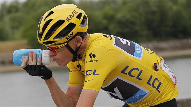 Chris Froome bhem tvrt etapy Tour de France