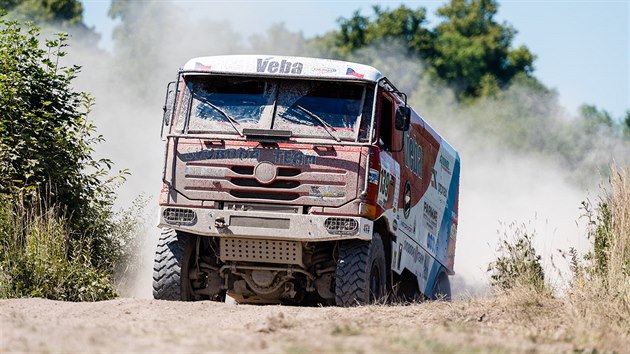 Na vojenskm cviiti v Josefov ml zvodnk obdobn tern jako na prav rallye.