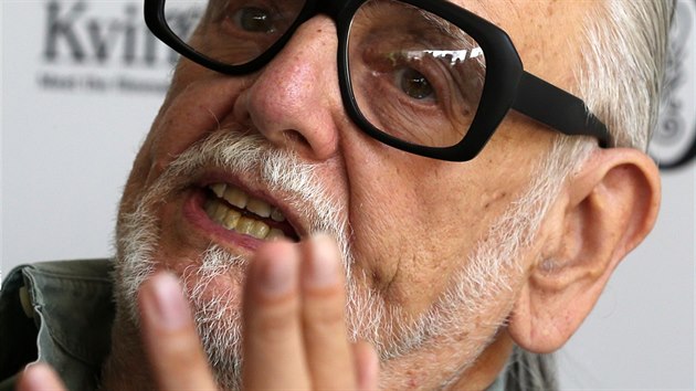 Americk reisr George A. Romero promluvil v Karlovch Varech s fanouky (5. ervence 2015).