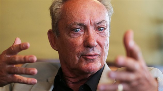 Udo Kier pijel do Var pedstavit snmky Zero a Zakzan komnata (8. ervence 2015).