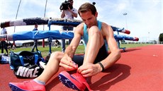 OPRAVDOVÝ TRÉNINK ZAÍNÁ. Tyka Renaud Lavillenie zahájil skokanský trénink v...