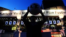 Návštěvníci karlovarského festivalu Návštěvníci karlovarského festivalu