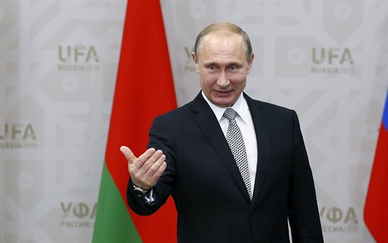 Ruský prezident Vladimir Putin bhem jednání skupiny BRICS. (9. ervence 2015)