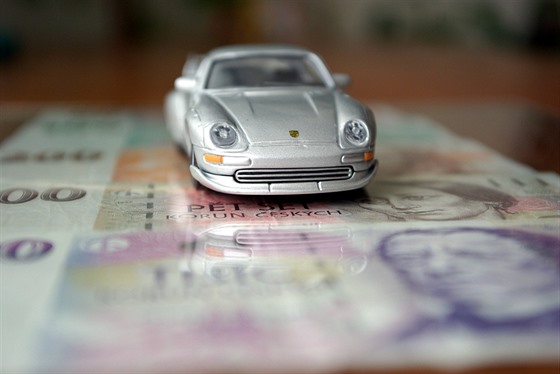 Pi nákupu auta na splátky si porovnejte nabídky od více leasingových spoleností. Vyplatí se to. Ilustraní snímek