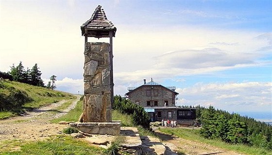 Pod vrcholkem eráku v Jeseníkách nabízí oberstvení a ubytování turistická...