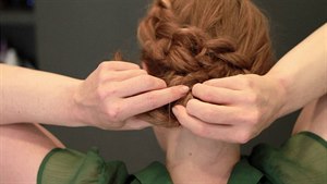 Hairparada - Jednoduchý trik na nepletený úes