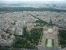 Snímek ranní zamraené Paíe vyfotila z Eiffelovy ve Martina z Plzn. Na...