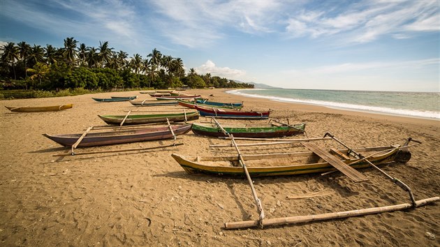 Timor je pln lod a ryb.