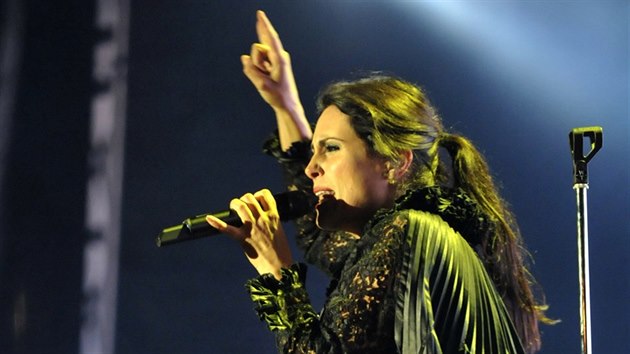 Zpvaka Sharon Janny den Adel  z  nizozemsk skupiny Within Temptation.