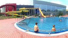 Koupaliště za aquacentrem na břehu Chrudimky je výhodné hlavně pro rodiny s... Koupaliště za aquacentrem na břehu Chrudimky je výhodné hlavně pro rodiny s...