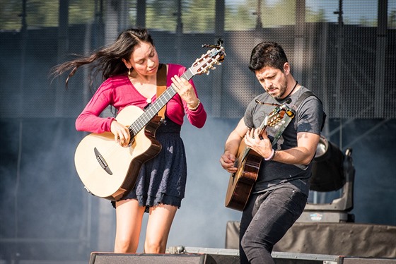 Rodrigo y Gabriela na loských Colours. 