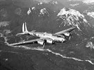 Boeing Y1B-17A existoval pouze v 1 exempli. Zkouely se na nm motory s...