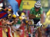 Peter Sagan se bije do hrudi ve finii estnct etapy Tour de France.
