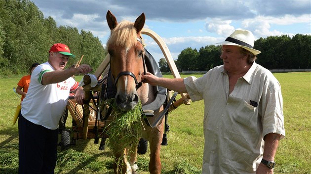 Alexandr Lukaenko a Grard Depardieu (23. ervence 2015)