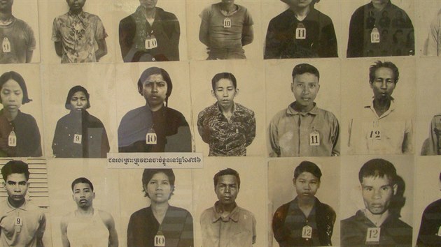 Vzen Tuol Sleng dnes slou jako muzeum genocidy. Turist se zde mohou prohldnout fotografie ldi, kte zde byli mueni a zemeli.