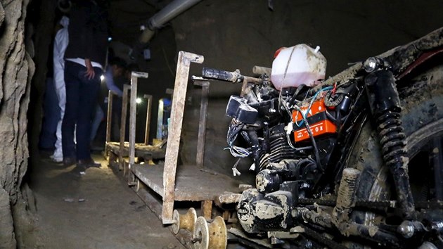 Tato speciln upraven motorka slouila k odven zeminy, kterou bylo poteba postupn z tunelu vyvet.