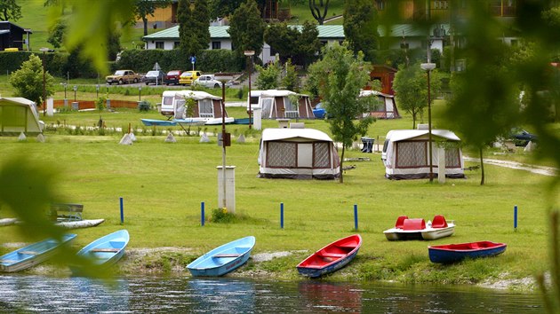 Camp Btov, Vranovsk pehrada.