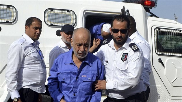 Libyjsk expremir Bagdd Mahmd m ped soud v Tripolisu (28. ervence 2015)