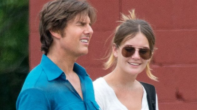 Tom Cruise a Emily Thomasov jsou spolu stle.
